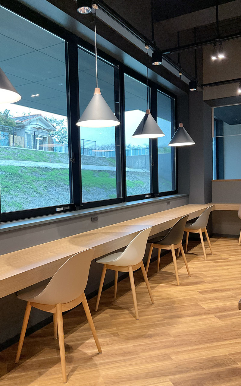 エッグチェア　クラッシュゲート法人