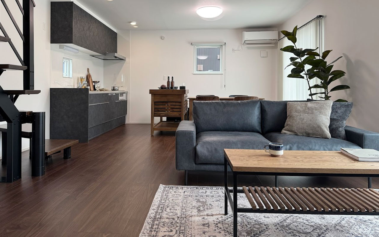 プルートソファ ボーダーリビングテーブル フィンテレビボード クラッシュゲート法人