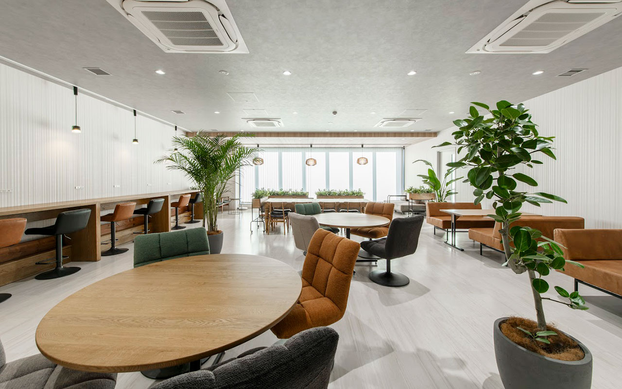 クリープダイニングテーブル クリープチェア クラッシュゲート法人