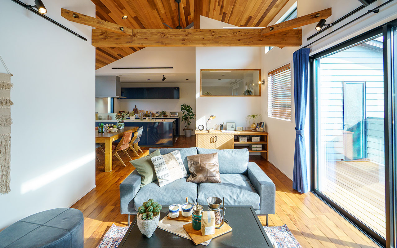 プルートソファ カーゴリビングテーブル