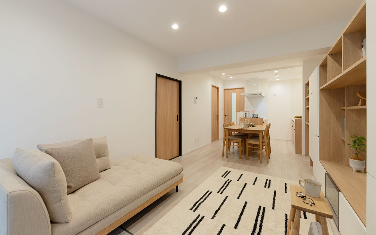 フッカソファ/ ファーモラグ/ コロンダイニングテーブル / スレッジチェア / クラッシュゲート法人